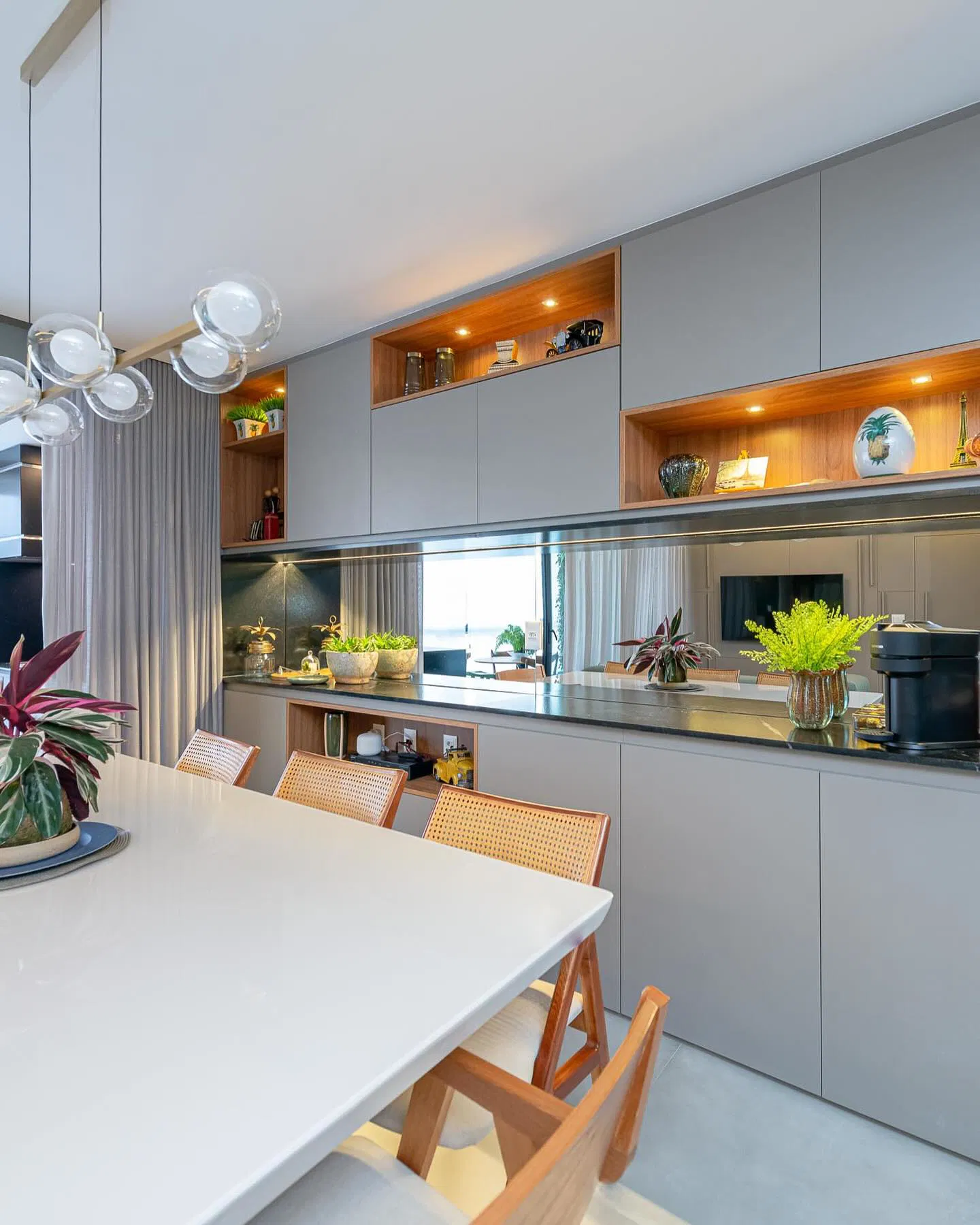 Instalação de Lustres e Luminárias