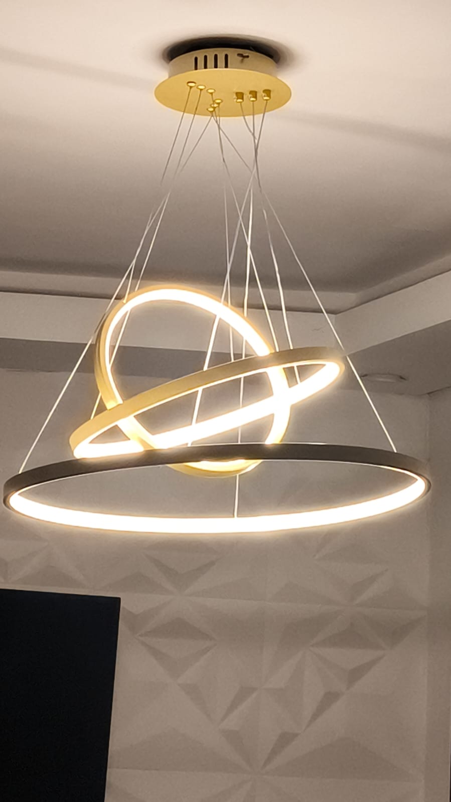 Transforme seus Ambientes: Guia Definitivo sobre Lustres e Iluminação Residencial